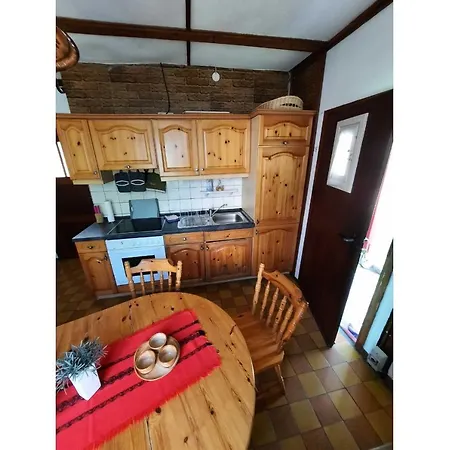 Ferienbungalow Waldstrasse * Uckeritz